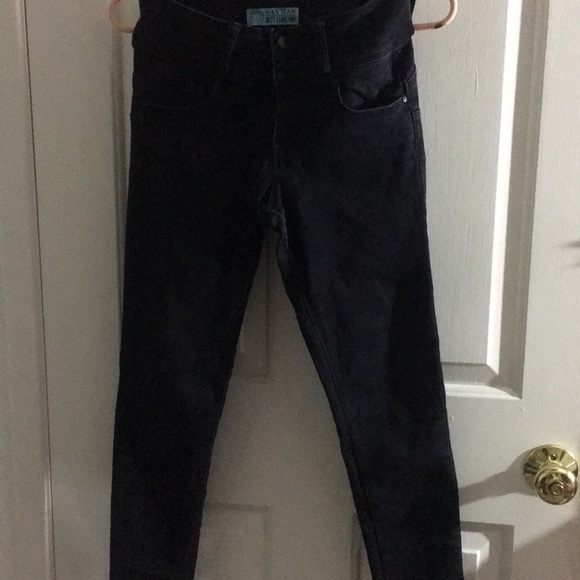 black stretchy jeans